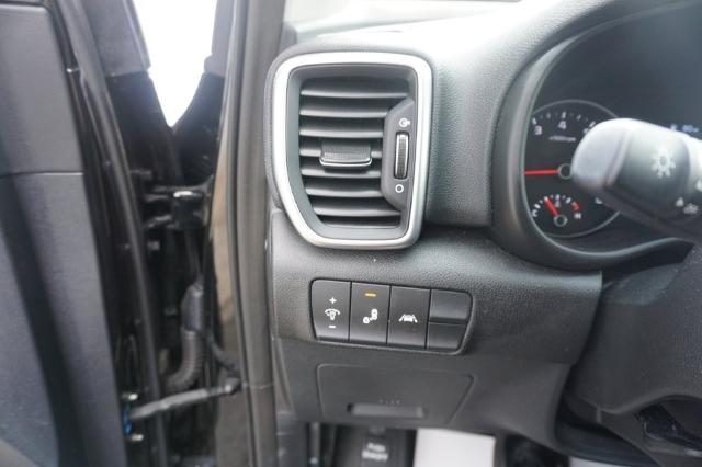 2021 Kia Sportage Vehicle Photo in FAIRMONT, WV 26554-2318