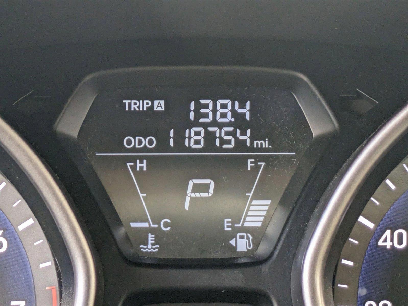 2013 Hyundai ELANTRA Vehicle Photo in Pembroke Pines , FL 33027