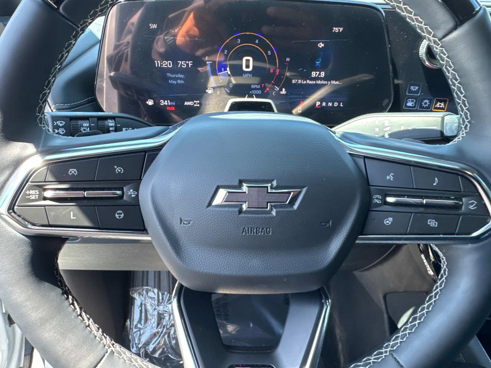 2024 Chevrolet Traverse Vehicle Photo in LOS ANGELES, CA 90007-3794