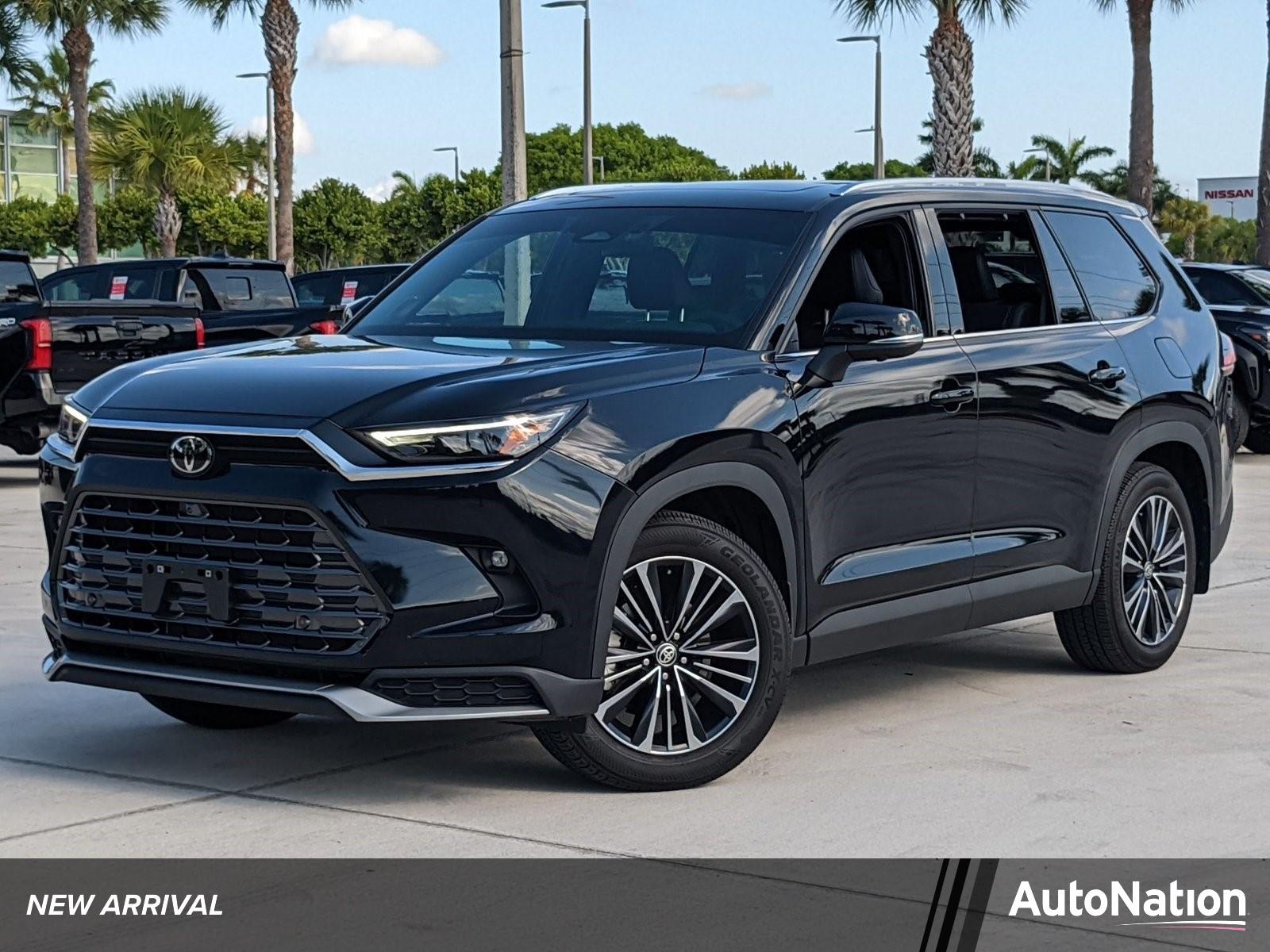 2024 Toyota Grand Highlander Vehicle Photo in Davie, FL 33331