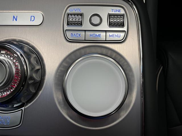 2025 Genesis G90 Vehicle Photo in Appleton, WI 54913