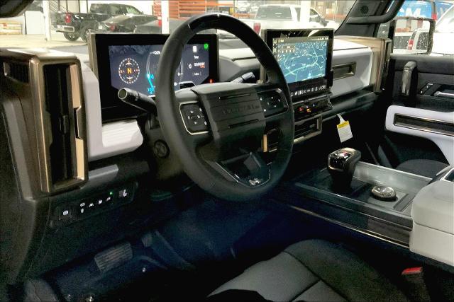2025 GMC HUMMER EV SUV Vehicle Photo in KANSAS CITY, MO 64114-4545