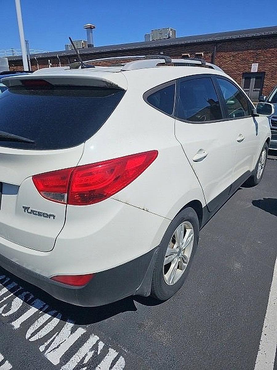 2012 Hyundai TUCSON Vehicle Photo in Harrisburg, PA 17111