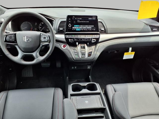 2025 Honda Odyssey Vehicle Photo in Oshkosh, WI 54904