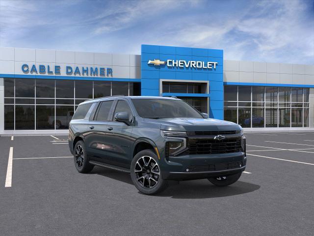 2025 Chevrolet Suburban Vehicle Photo in TOPEKA, KS 66609-0000