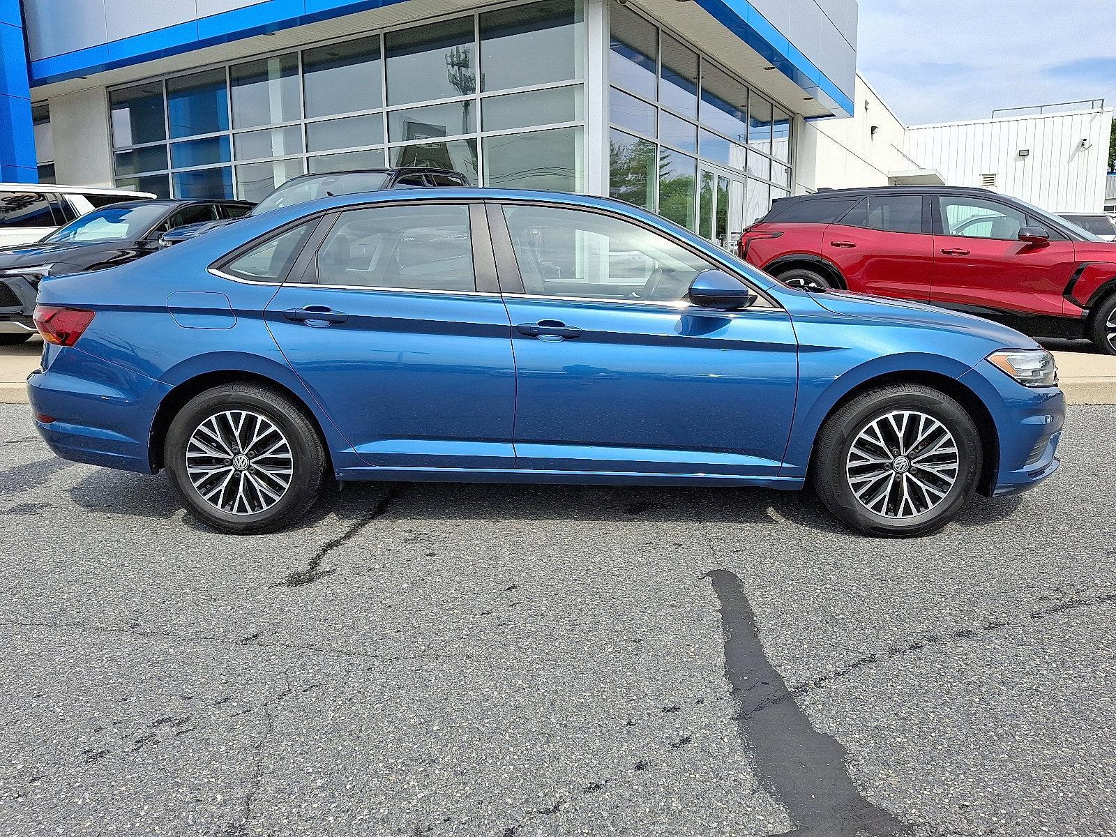 2019 Volkswagen Jetta Vehicle Photo in BETHLEHEM, PA 18017-9401