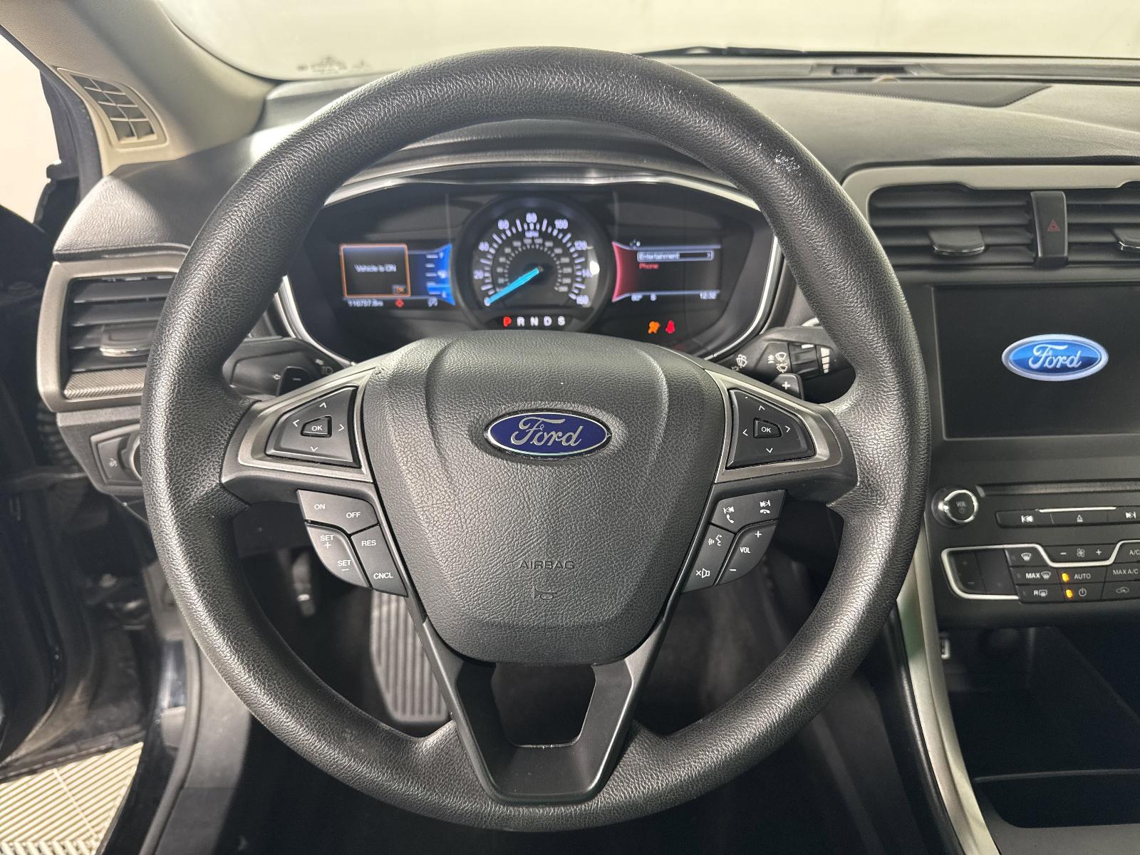 2017 Ford Fusion Vehicle Photo in GEORGETOWN, TX 78626-7508