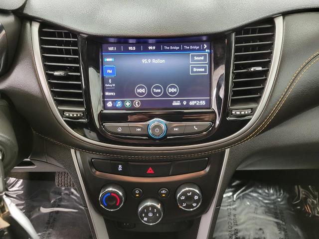 2022 Chevrolet Trax Vehicle Photo in NEENAH, WI 54956-2243