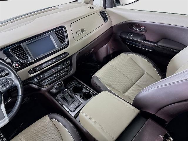 2016 Kia Sedona Vehicle Photo in PUYALLUP, WA 98371-4149