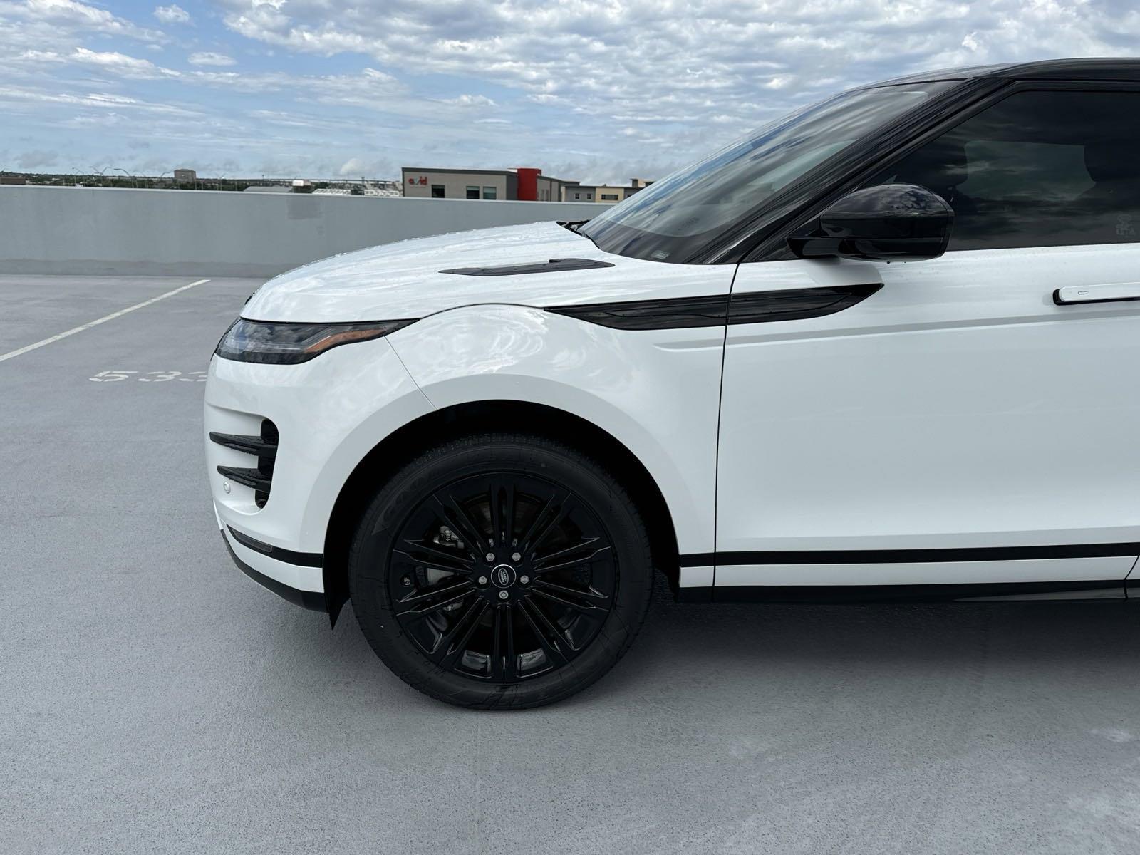 2024 Range Rover Evoque Vehicle Photo in AUSTIN, TX 78717