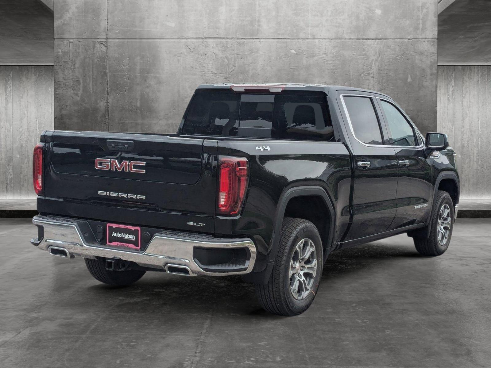 2024 GMC Sierra 1500 Vehicle Photo in LONE TREE, CO 80124-2750