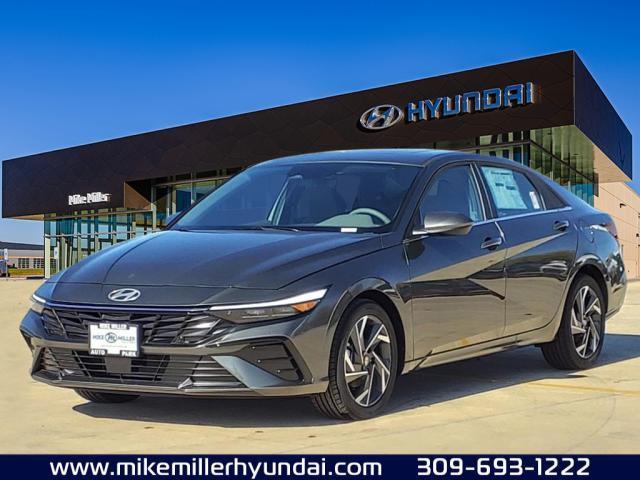 2025 Hyundai ELANTRA Vehicle Photo in Peoria, IL 61615