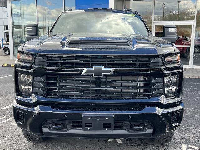 2025 Chevrolet Silverado 2500 HD Vehicle Photo in GARDNER, MA 01440-3110