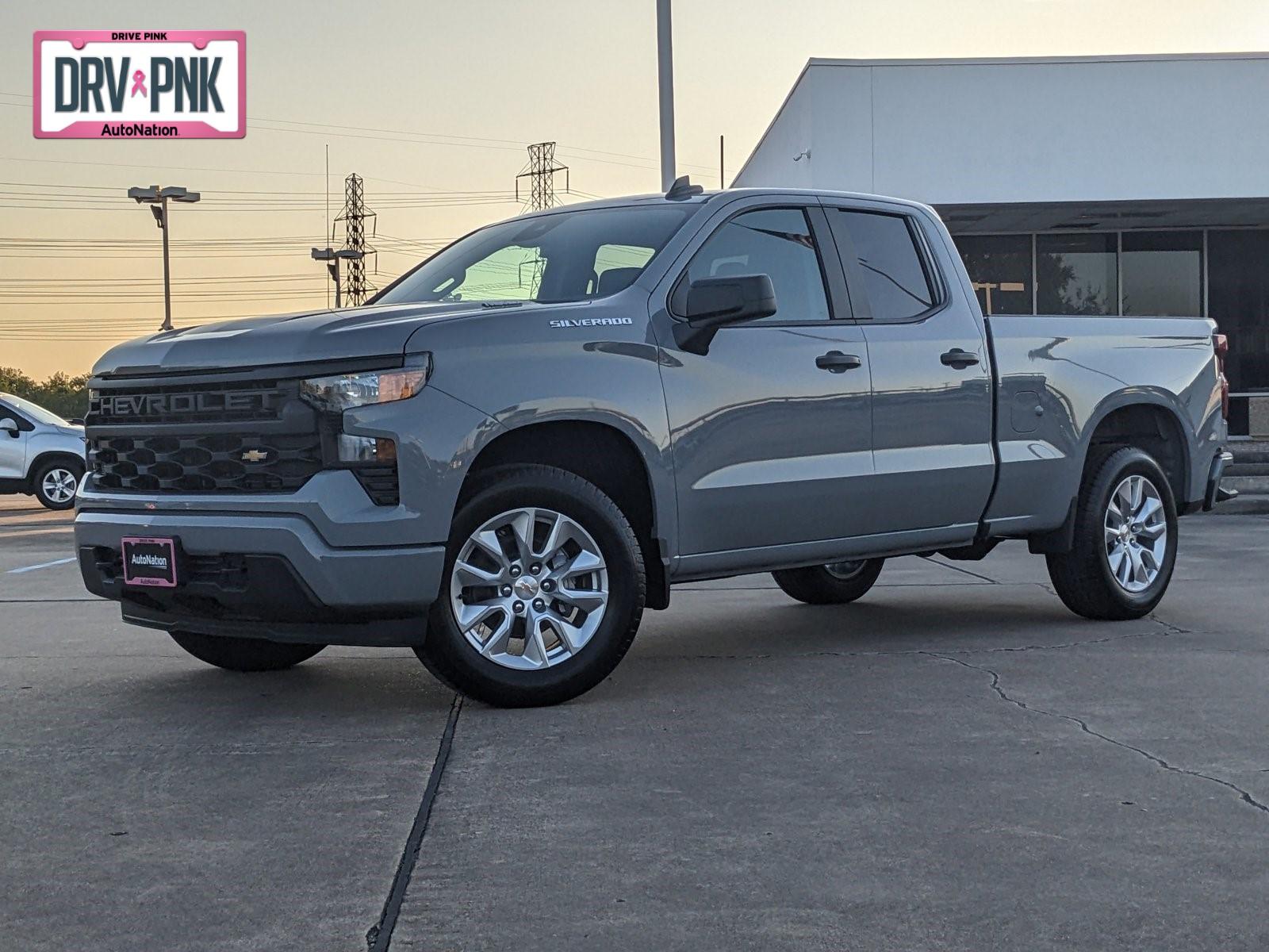 2025 Chevrolet Silverado 1500 Vehicle Photo in HOUSTON, TX 77034-5009