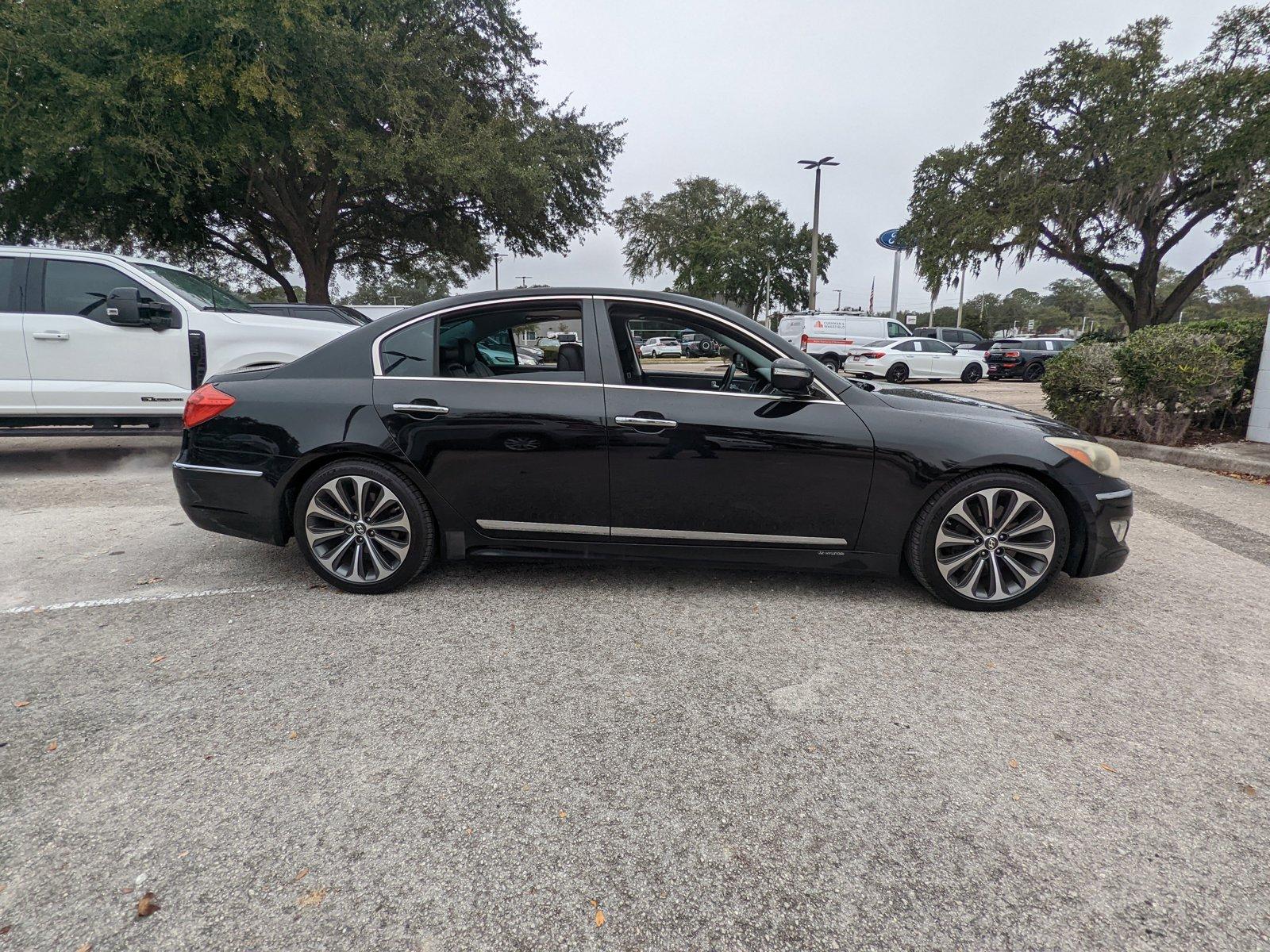 2013 Hyundai GENESIS Vehicle Photo in Jacksonville, FL 32256