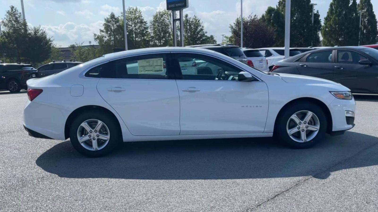 2025 Chevrolet Malibu Vehicle Photo in BENTONVILLE, AR 72712-4322