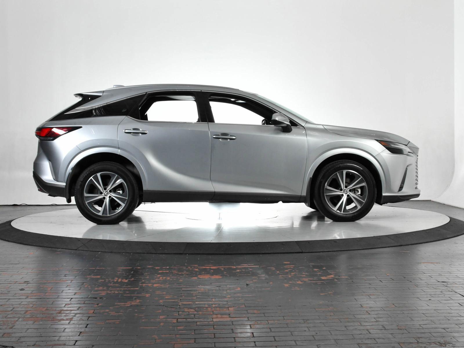 2023 Lexus RX 350 Vehicle Photo in DALLAS, TX 75235