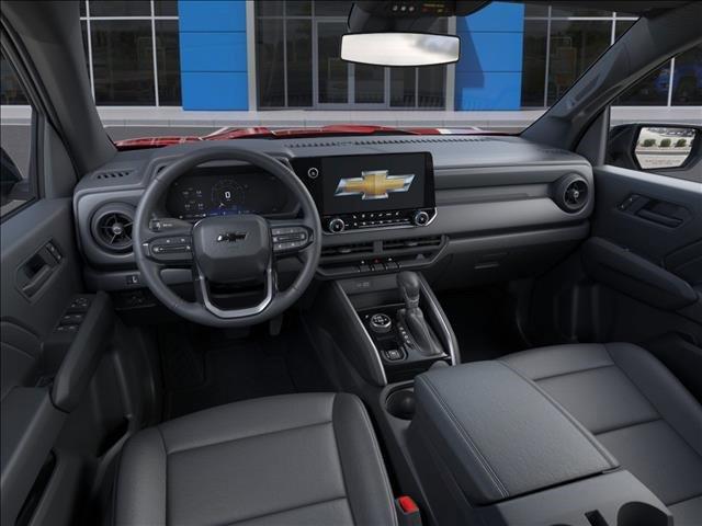 2025 Chevrolet Colorado Vehicle Photo in EMPORIA, VA 23847-1235