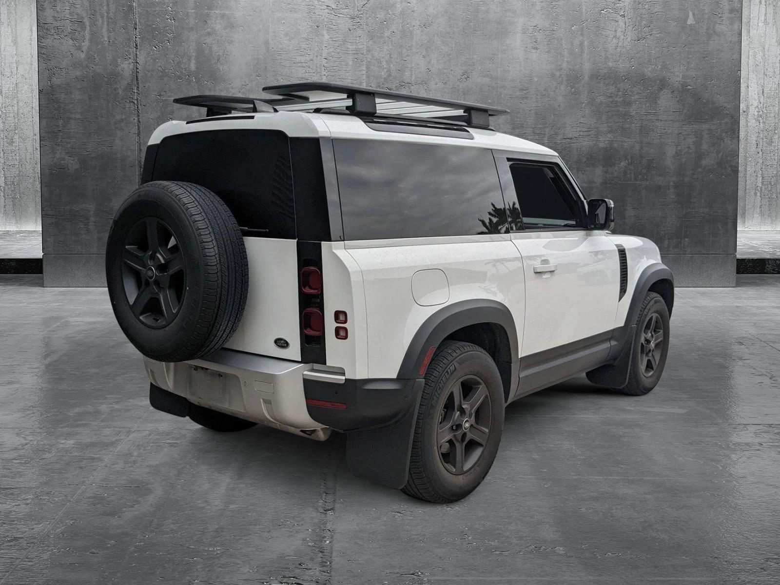 2023 Land Rover Defender Vehicle Photo in Pompano Beach, FL 33064