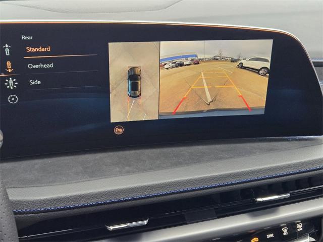 2025 Cadillac XT4 Vehicle Photo in Oklahoma City, OK 73114