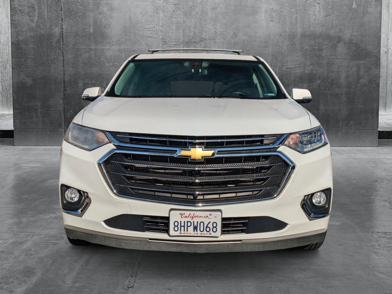 2019 Chevrolet Traverse Vehicle Photo in VALENCIA, CA 91355-1705