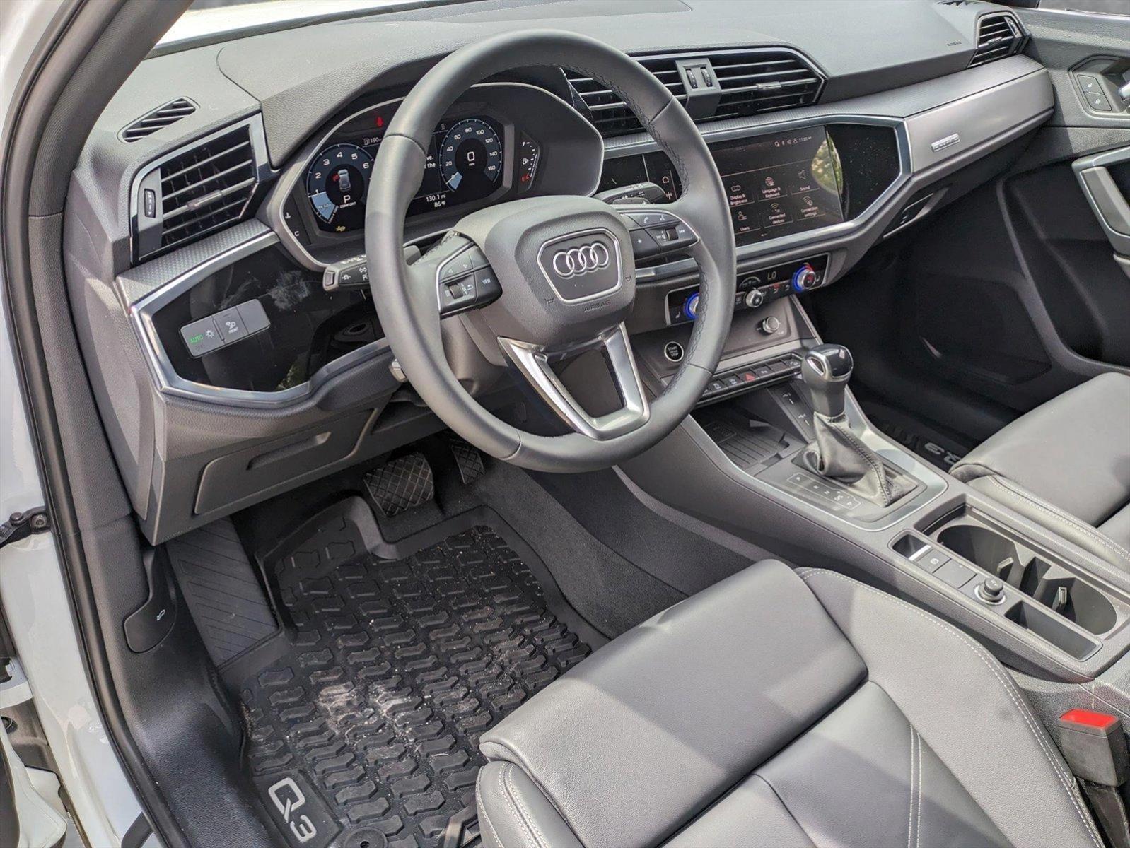 2025 Audi Q3 Vehicle Photo in Coconut Creek, FL 33073