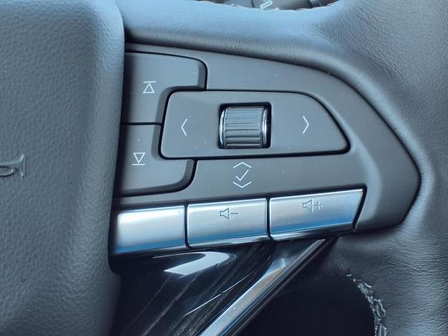 2025 Cadillac XT6 Vehicle Photo in Denton, TX 76205