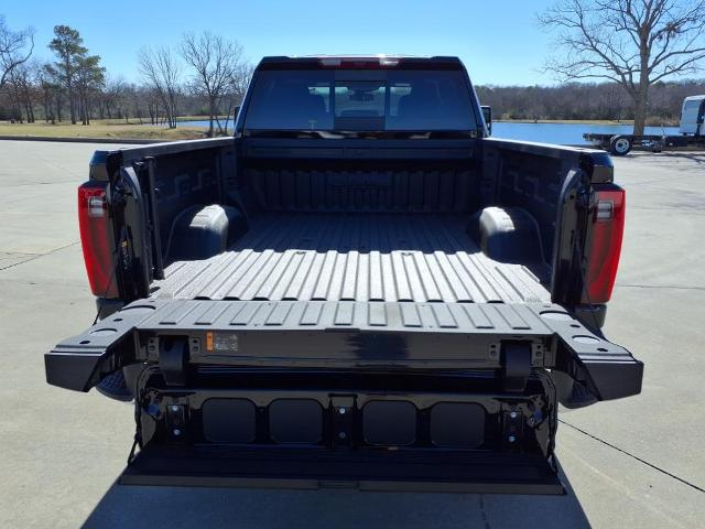 2025 GMC Sierra 2500 HD Vehicle Photo in Denton, TX 76205