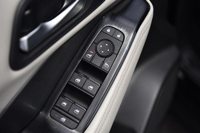 2024 Nissan Rogue Vehicle Photo in Ballwin, MO 63011
