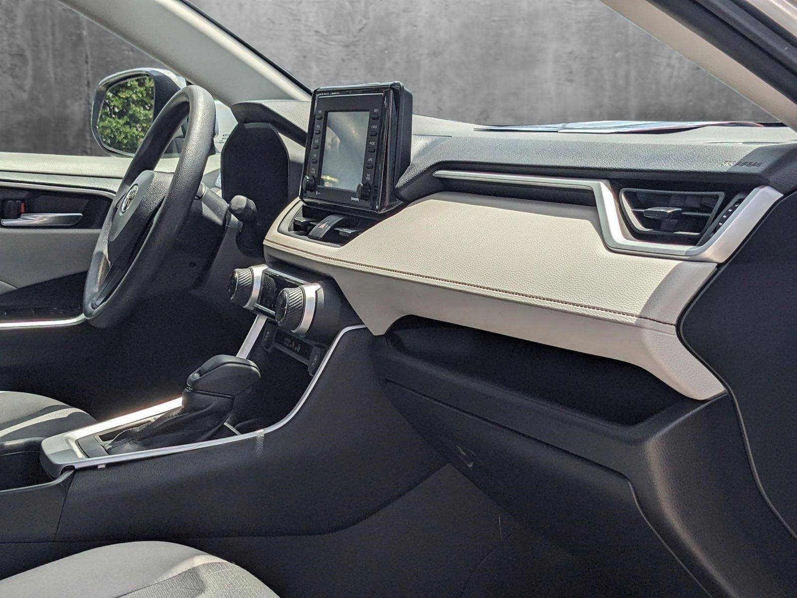 2022 Toyota RAV4 Vehicle Photo in MIAMI, FL 33172-3015