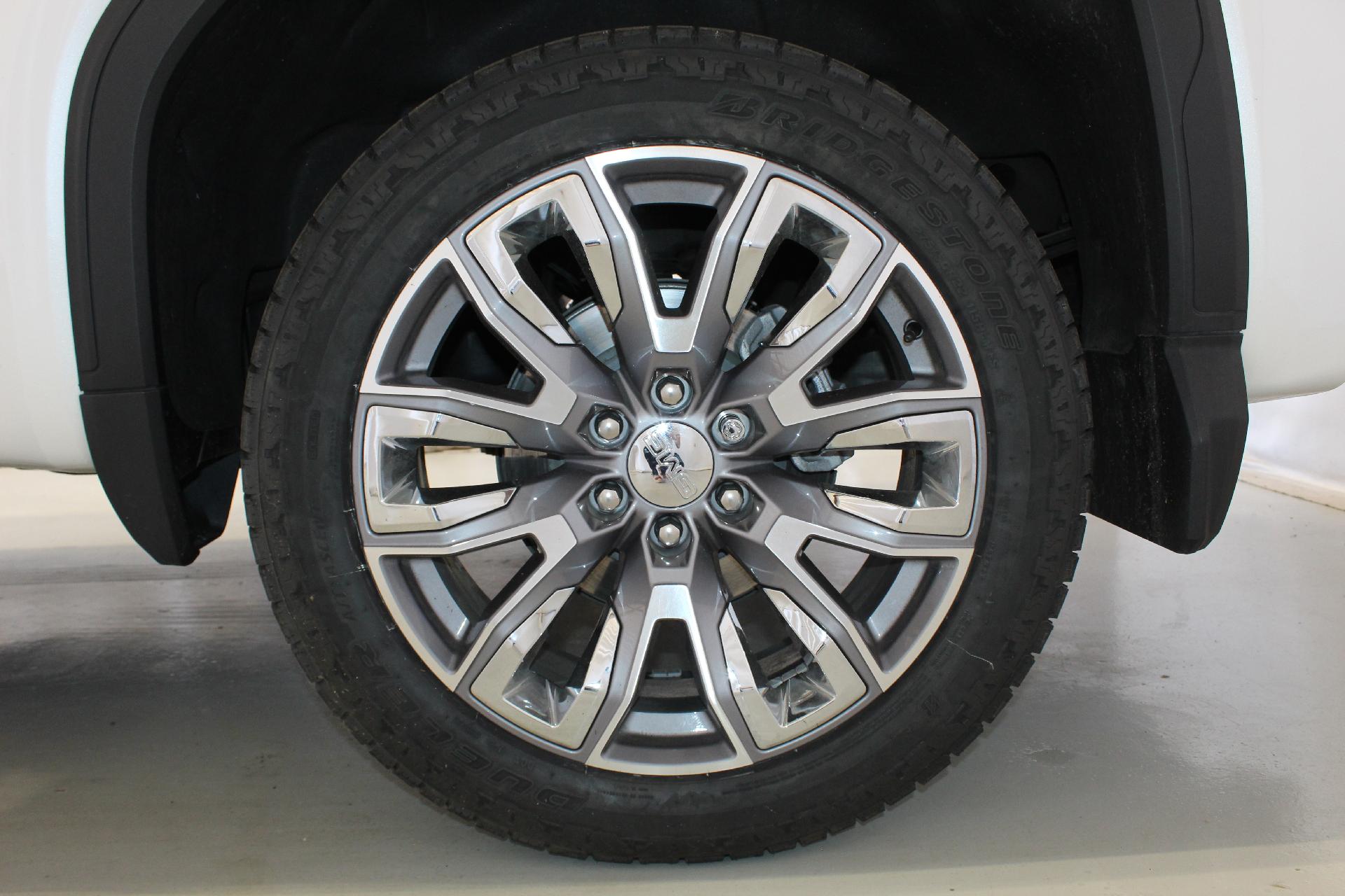 2023 GMC Sierra 1500 Vehicle Photo in NORTHAMPTON, MA 01060-1120