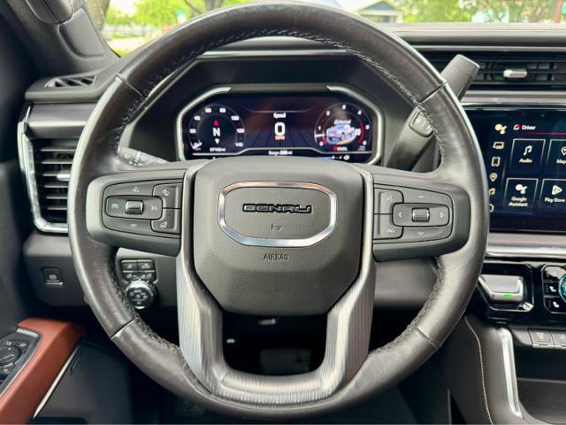 2024 GMC Sierra 2500 HD Vehicle Photo in DALLAS, TX 75209-3016