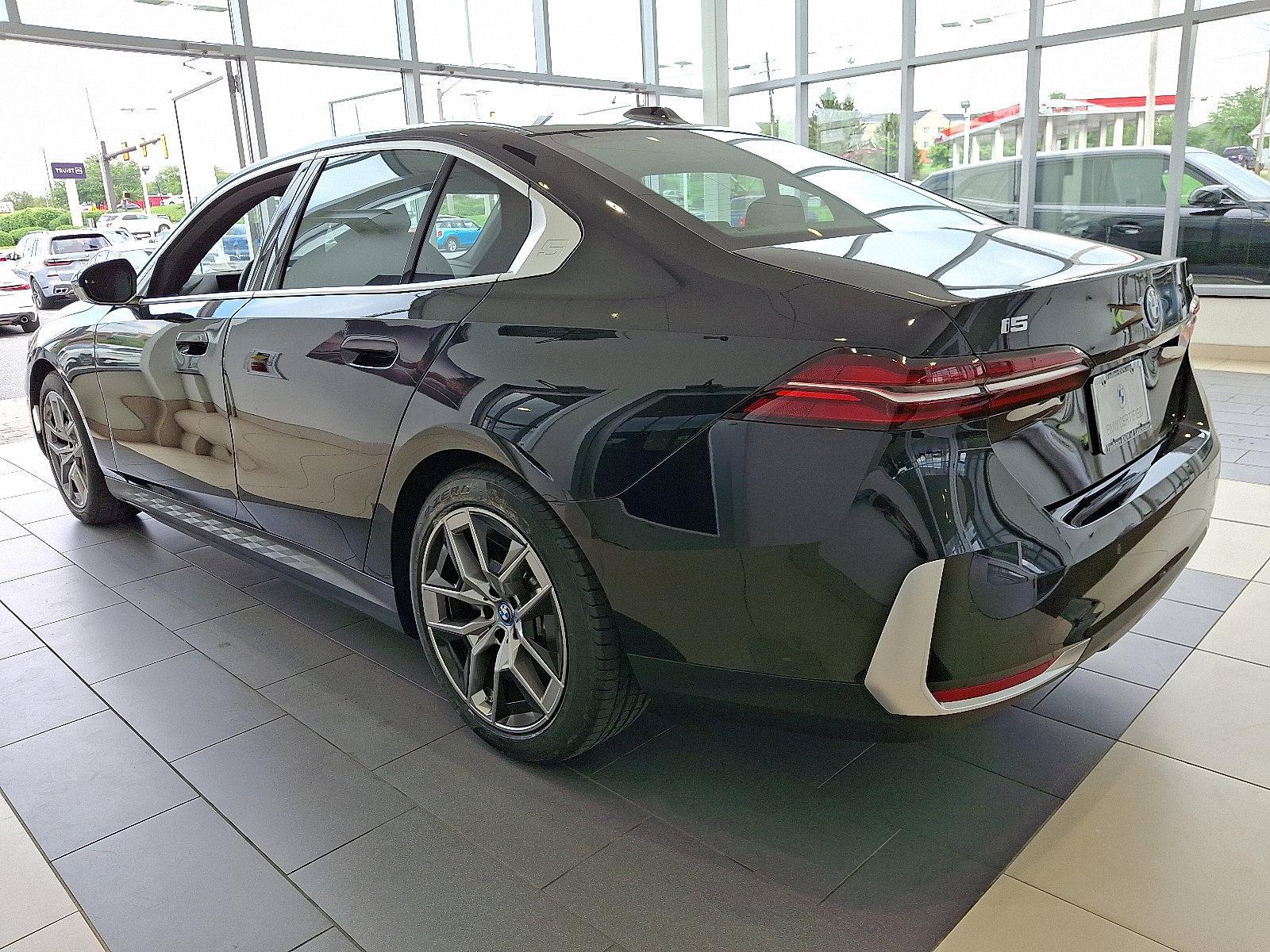 2024 BMW i5 Vehicle Photo in Lancaster, PA 17601