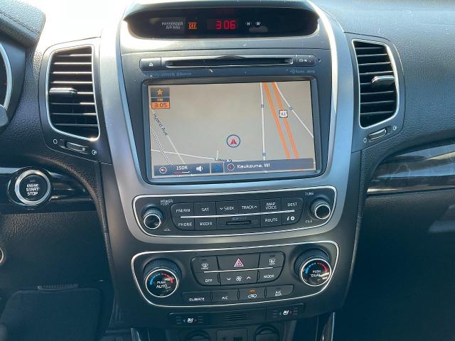 2014 Kia Sorento Vehicle Photo in Kaukauna, WI 54130