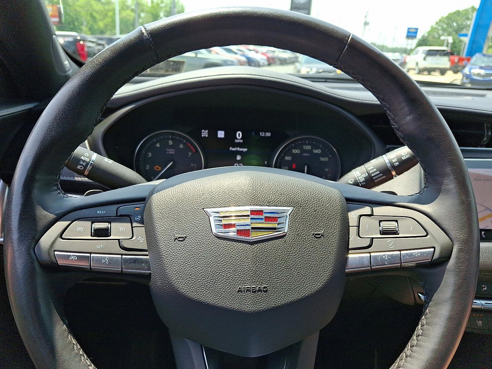 2022 Cadillac XT4 Vehicle Photo in BETHLEHEM, PA 18017-9401