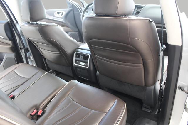 2019 INFINITI QX60 Vehicle Photo in Green Bay, WI 54304