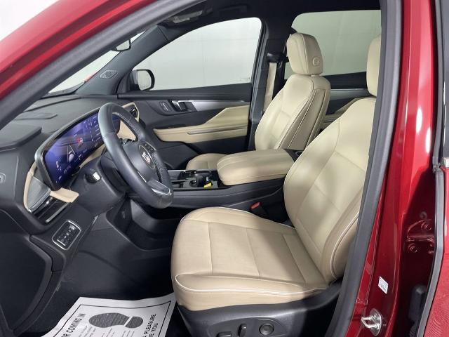 2025 Buick Enclave Vehicle Photo in GILBERT, AZ 85297-0402