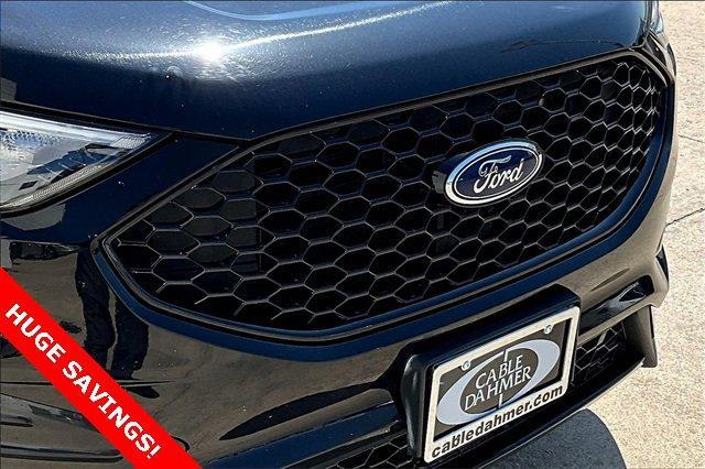 2024 Ford Edge Vehicle Photo in TOPEKA, KS 66609-0000