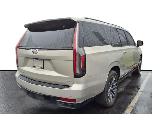 2021 Cadillac Escalade ESV Vehicle Photo in SMITHTOWN, NY 11787-5023