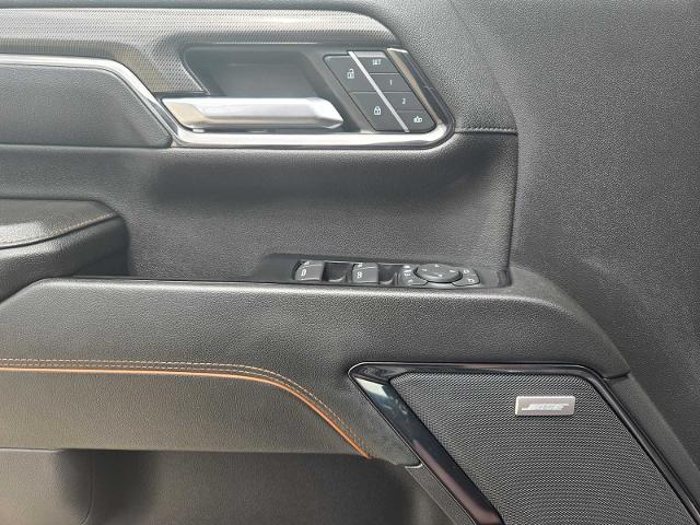 2024 GMC Sierra 2500 HD Vehicle Photo in DENTON, TX 76210-9321
