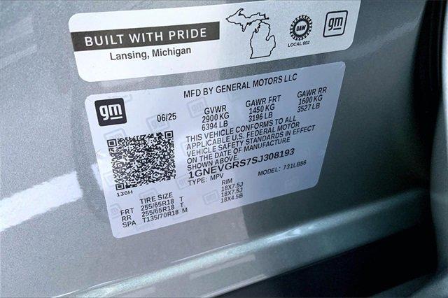 2025 Chevrolet Traverse Vehicle Photo in KANSAS CITY, MO 64114-4502