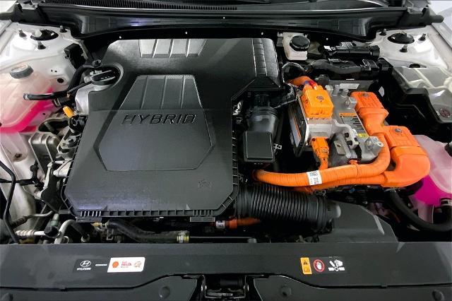 2023 Hyundai ELANTRA Hybrid Vehicle Photo in Lees Summit, MO 64086