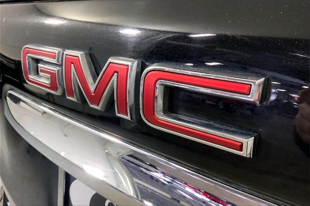 2023 GMC Terrain Vehicle Photo in Lees Summit, MO 64086