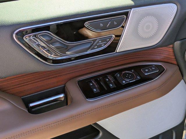 2024 Lincoln Navigator Vehicle Photo in SELMA, TX 78154-1460