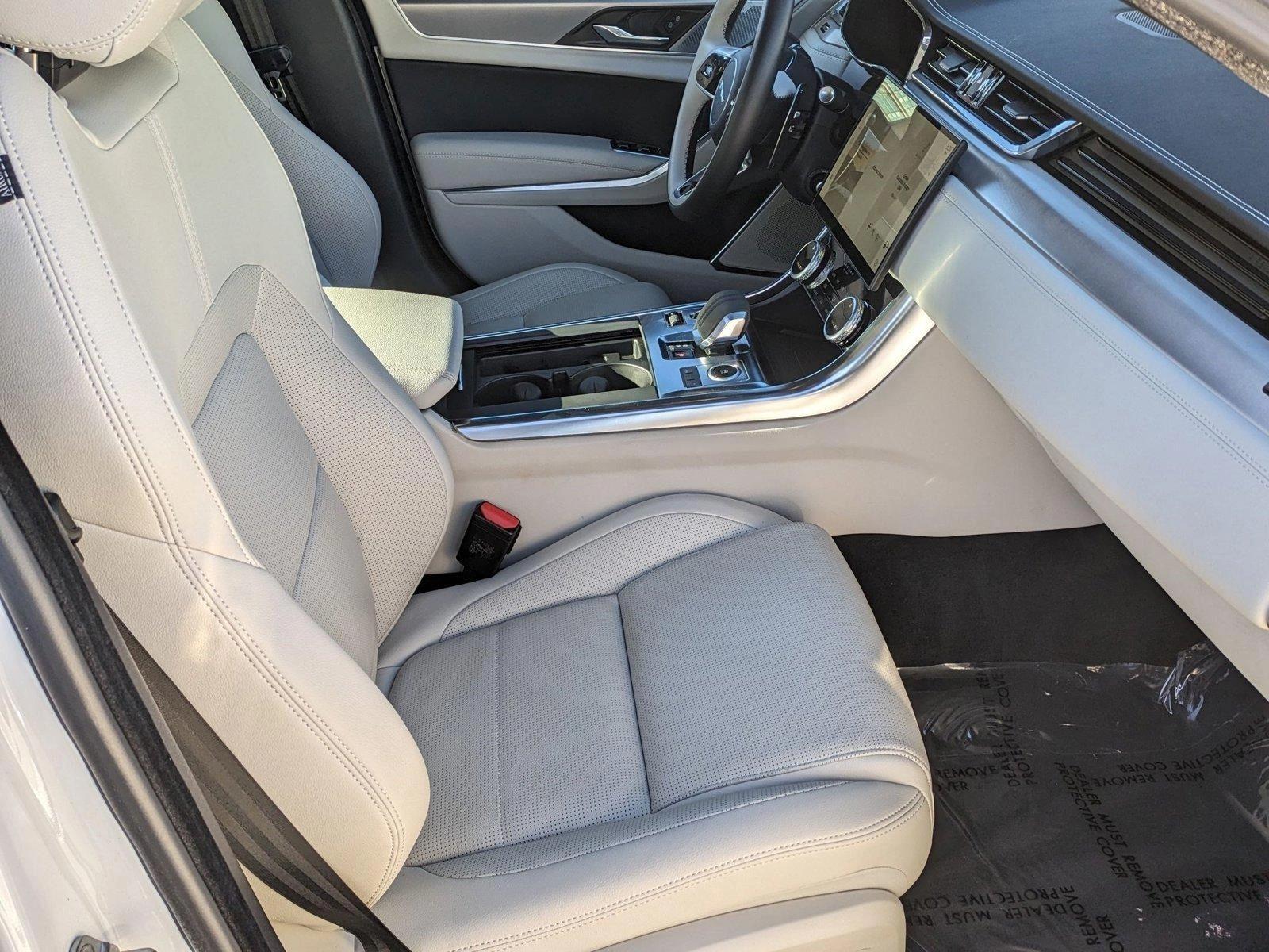 2024 Jaguar XF Vehicle Photo in Bethesda, MD 20852