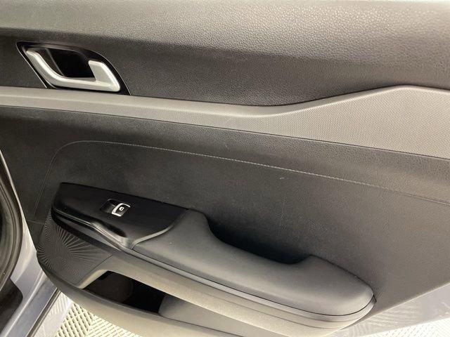 2022 Kia K5 Vehicle Photo in PHOENIX, AZ 85014-3381