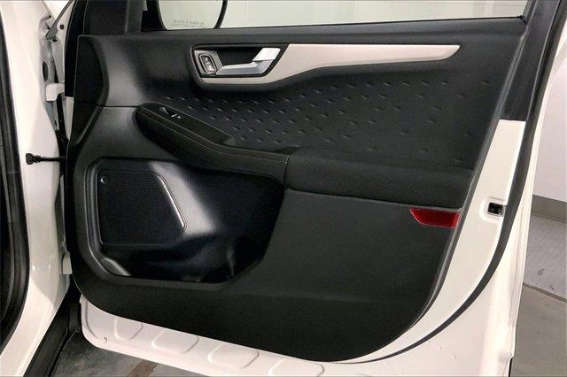 2020 Ford Escape Vehicle Photo in KANSAS CITY, MO 64114-4502