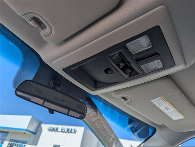 2017 Ram 2500 Vehicle Photo in ENGLEWOOD, CO 80113-6708