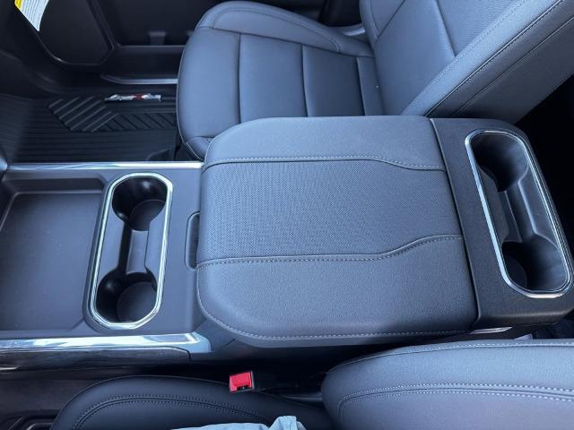 2025 Chevrolet Silverado 3500 HD Vehicle Photo in GARDNER, MA 01440-3110