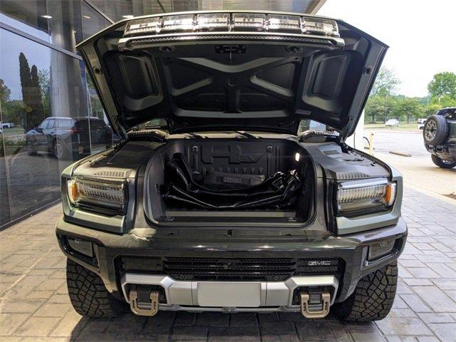 2024 GMC HUMMER EV SUV Vehicle Photo in COLLIERVILLE, TN 38017-9006